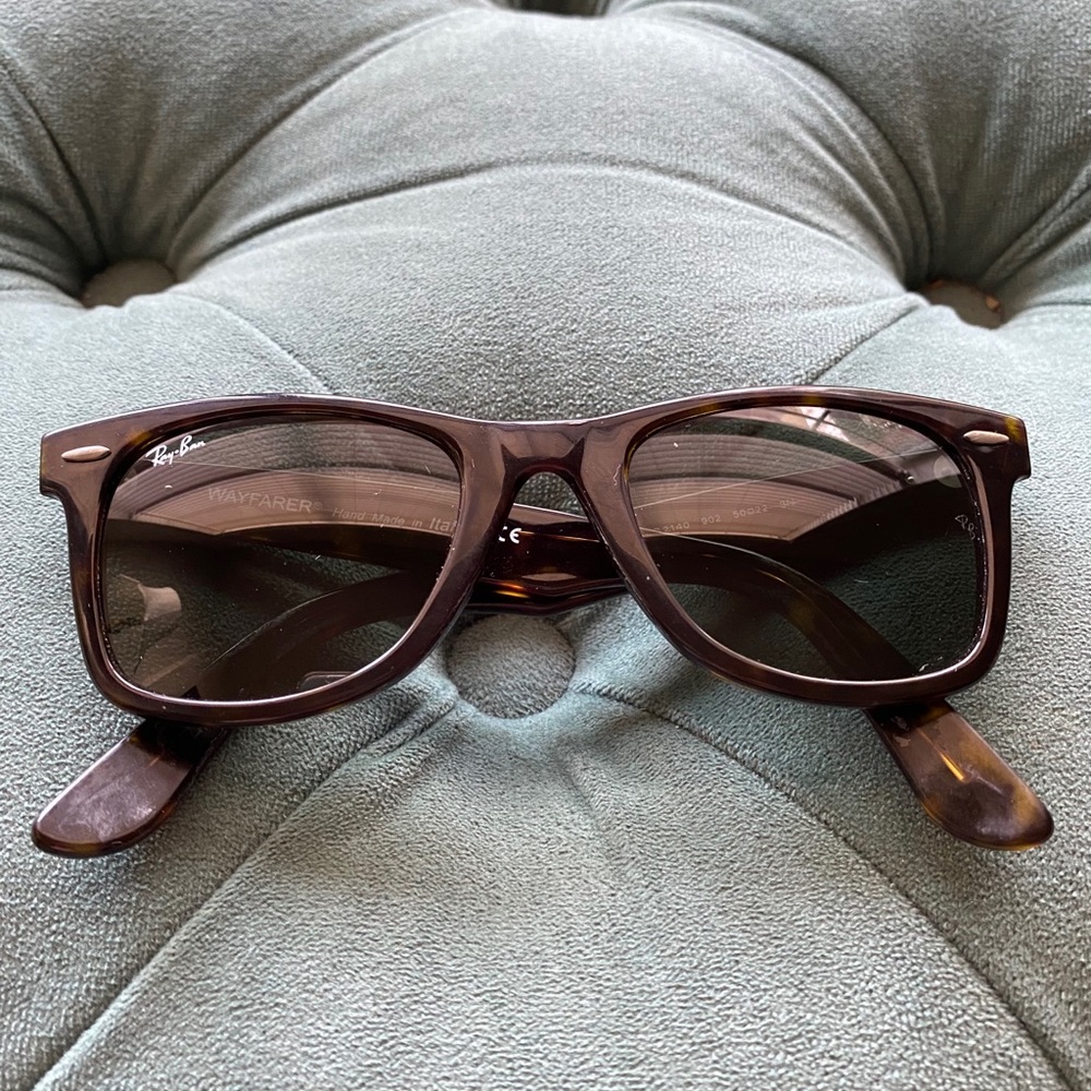 Ray-Ban Original Wayfarer sunglasses